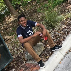 Meet your Posher, Leonaldo